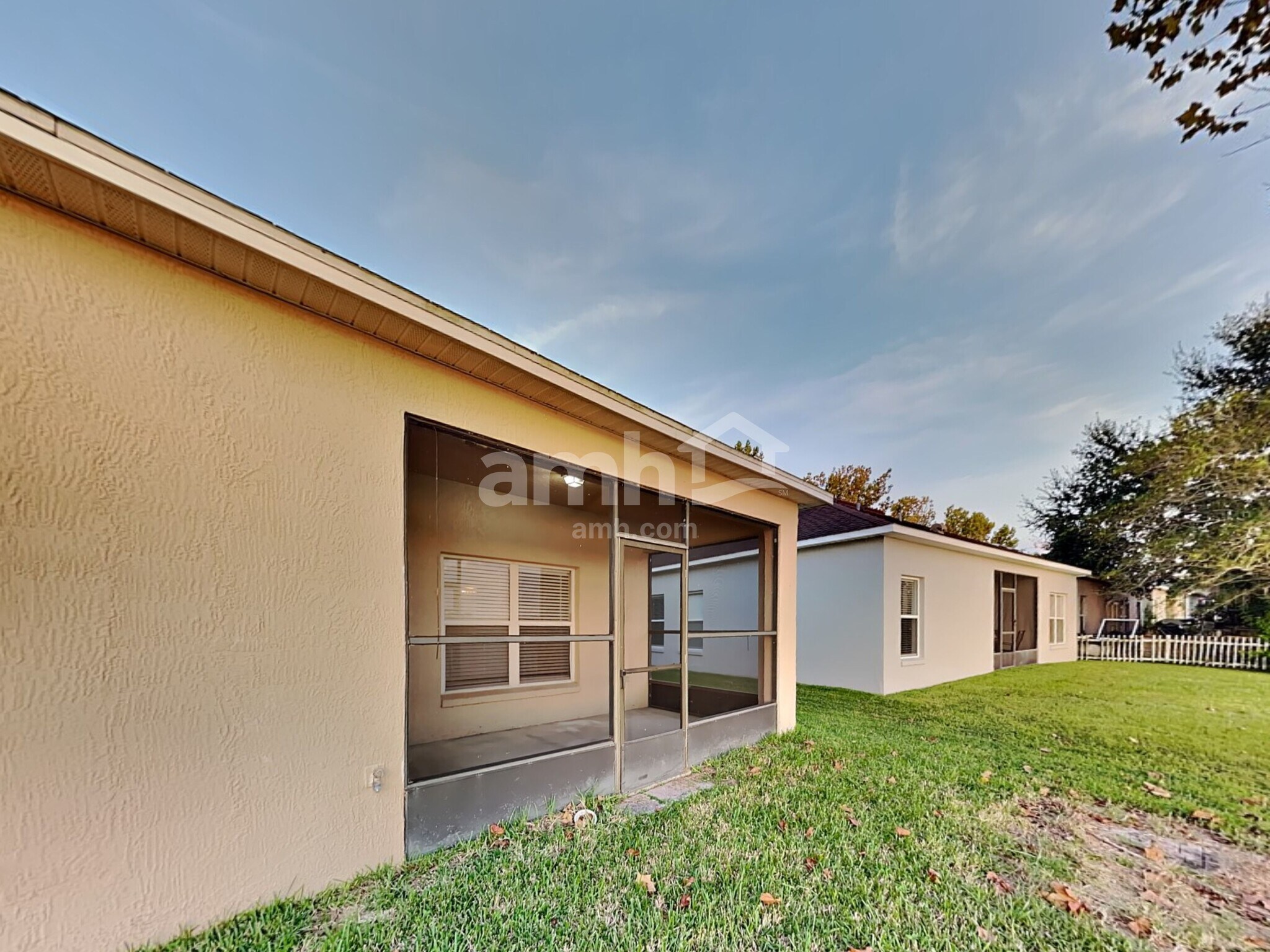 Building Photo - 4470 Waterside Pointe Cir