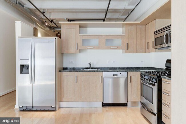 Building Photo - 1401 Church St NW