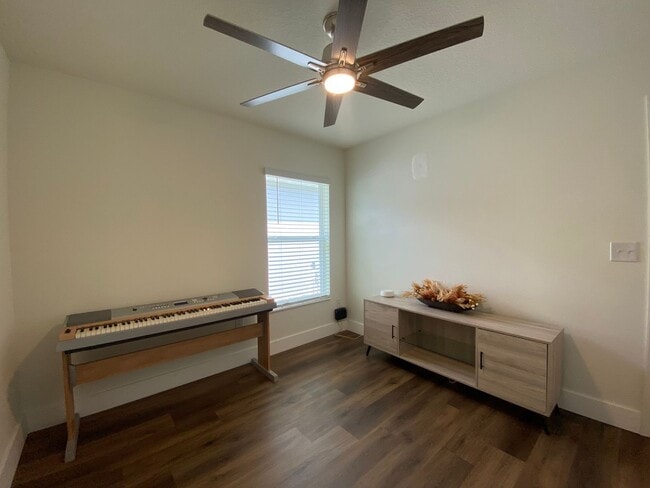 Building Photo - 16324 Winding Preserve Cir