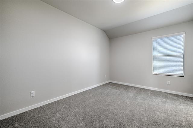 Building Photo - 806 Pne Bch Dr