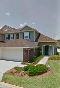 Building Photo - Spacious 3/3.5 Condo with Garage in Fleming Island