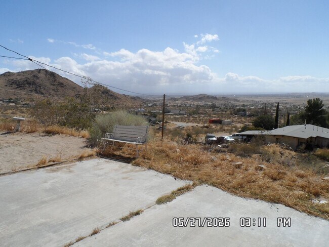 Building Photo - 25676 Flathead Rd