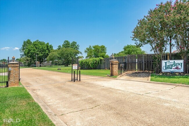 Building Photo - 9913 Dagger Point Ln