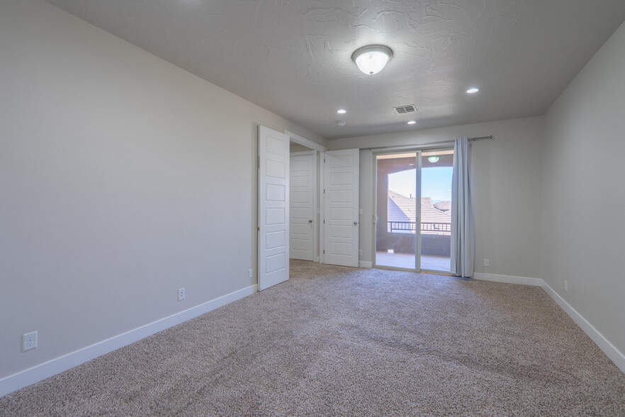 Building Photo - 4254 E Razor Ridge Dr