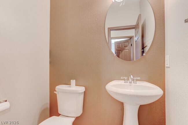 Building Photo - 6255 W Arby Ave