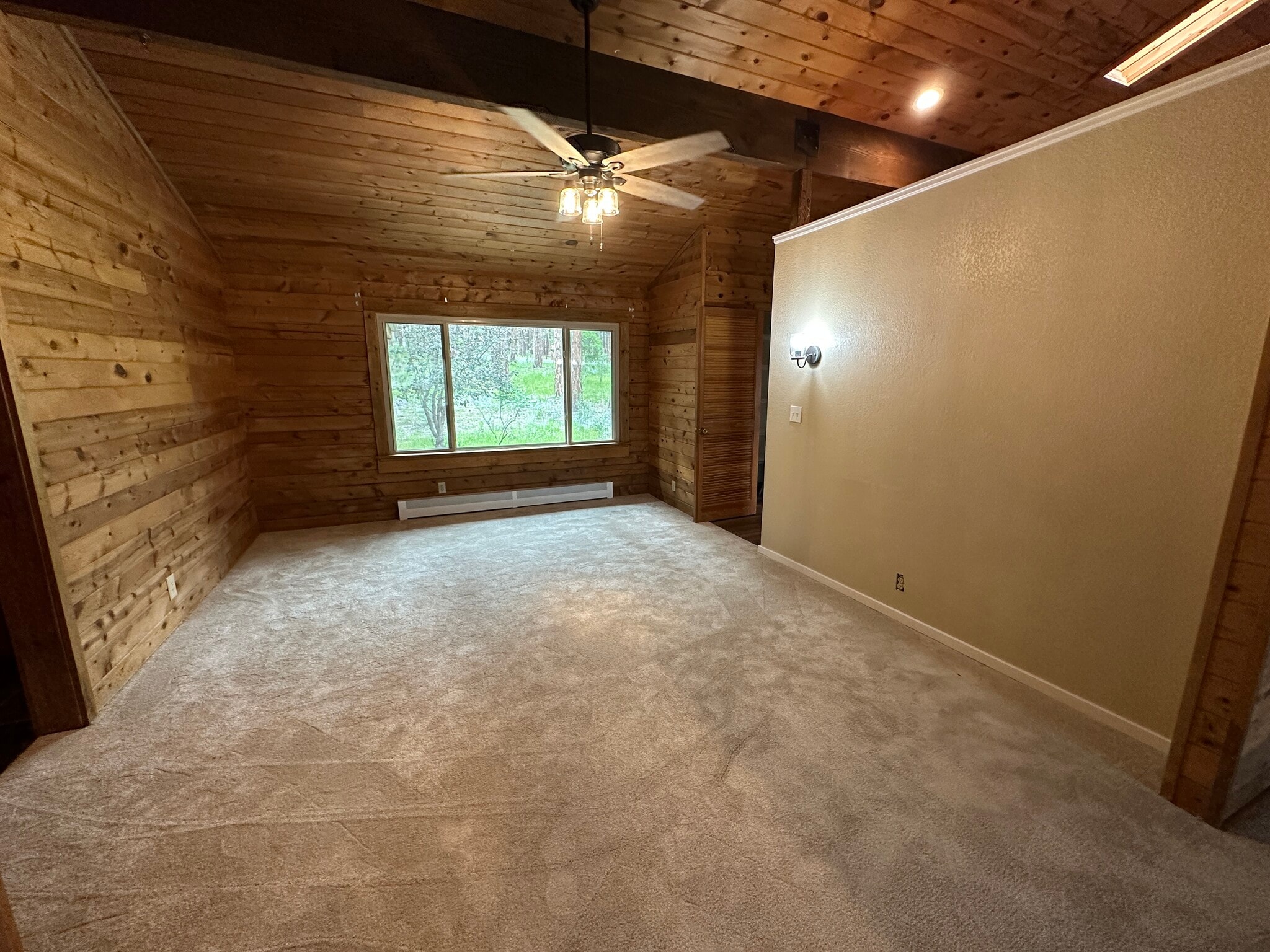 Building Photo - 615 Congressional Dr