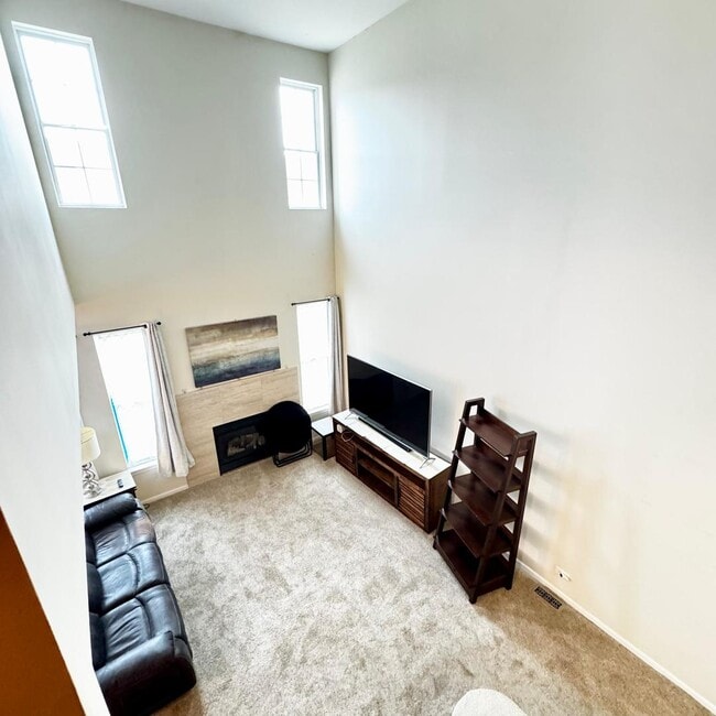 Building Photo - 5362 Wildspring Dr