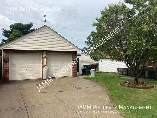 Building Photo - 3-Bedroom Brick Ranch in Prime Parma Locat...