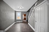 Building Photo - 1234 Mulberry St