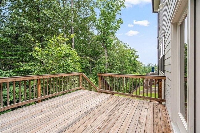 Building Photo - 5394 Pebblebrook Ln SE