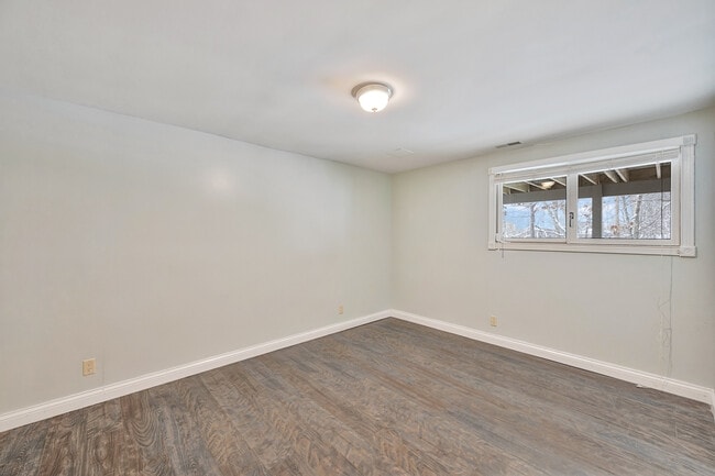 Building Photo - 20401 Matterhorn Dr