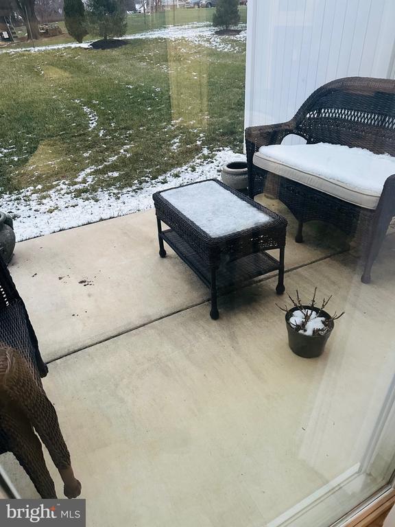 Building Photo - 9 Shillington Ln