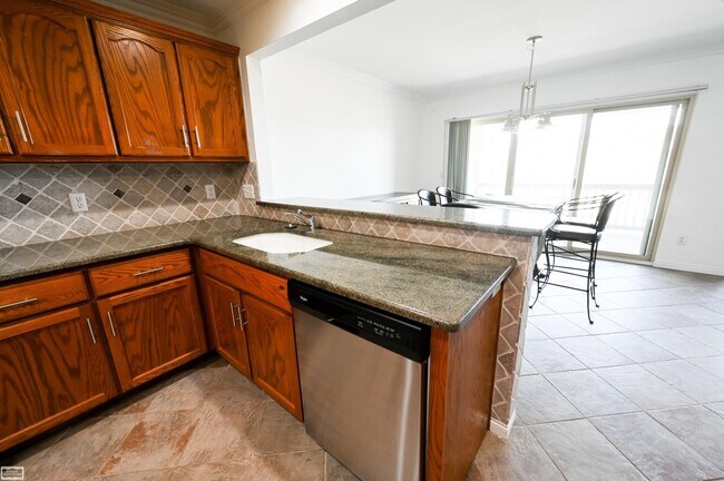 Building Photo - 28777 Berwick Ct