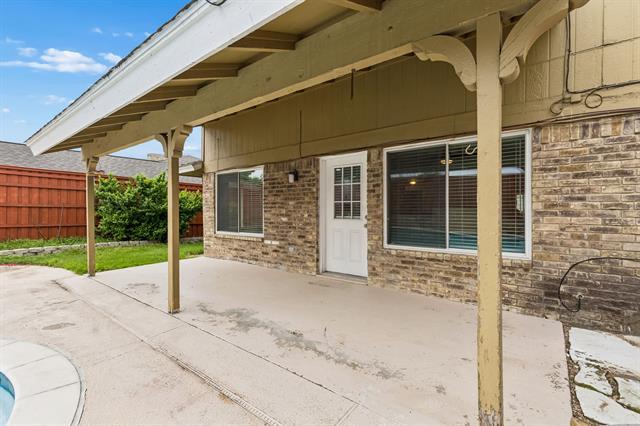 Building Photo - 1801 Hanover Dr