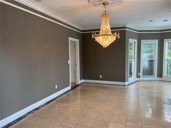 Building Photo - 4510 Chattahoochee Plantation Dr SE