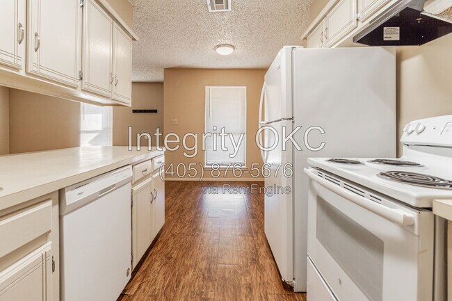 Building Photo - 618 Welston Cir
