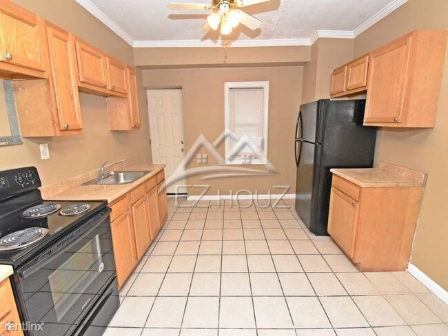 Building Photo - 1249 Glyndon Ave