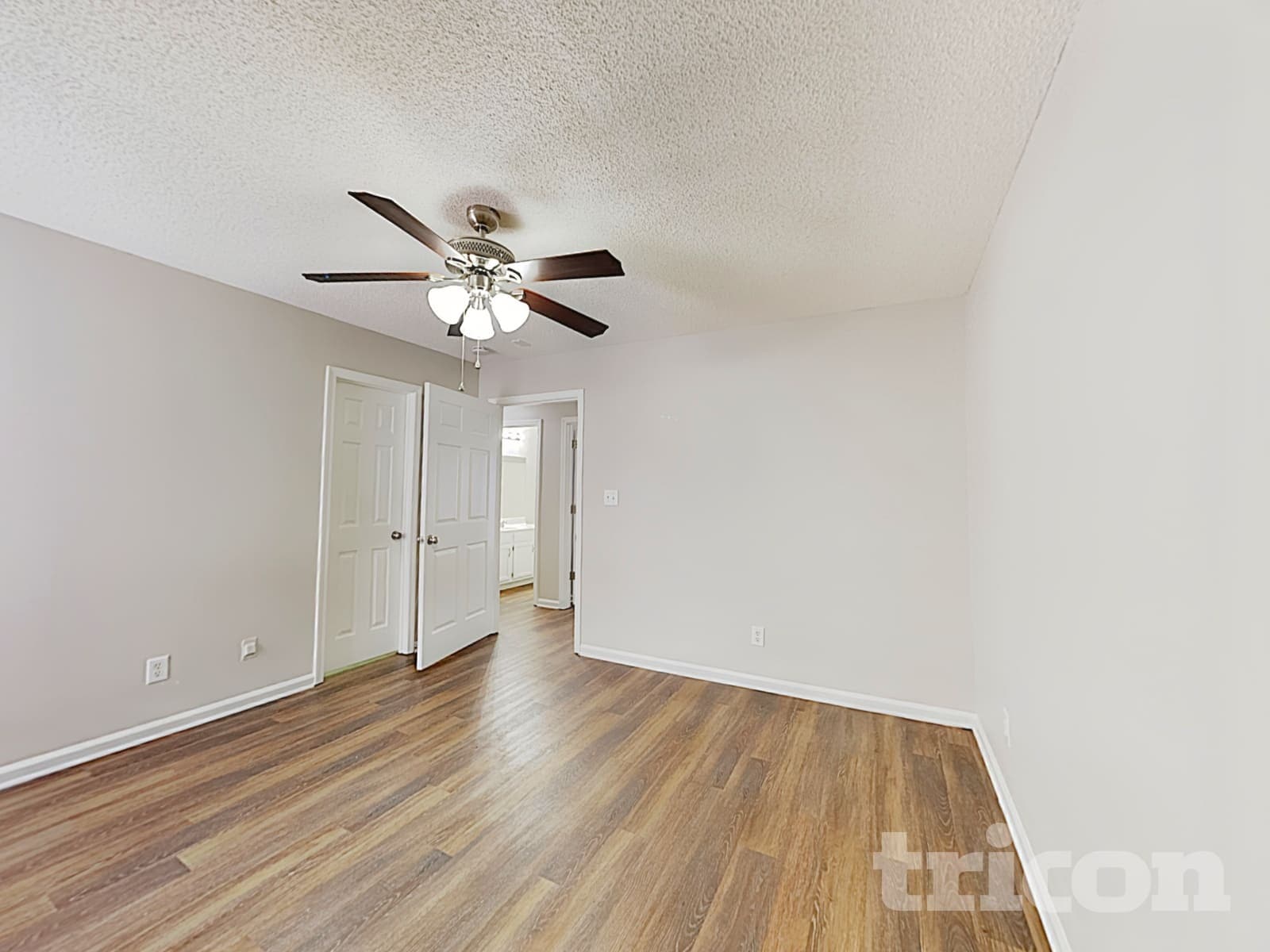 Building Photo - 924 Pine Cir Dr NW
