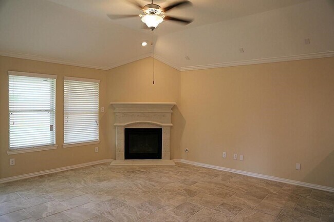 Building Photo - 18427 Weeping Spring Dr