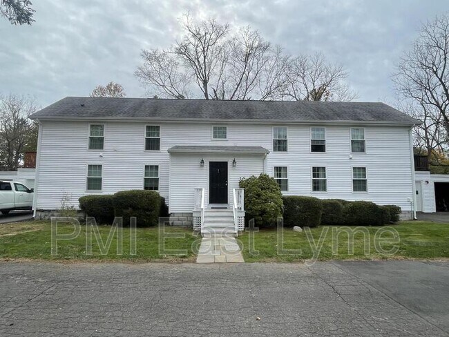 Building Photo - 7 Lyme St