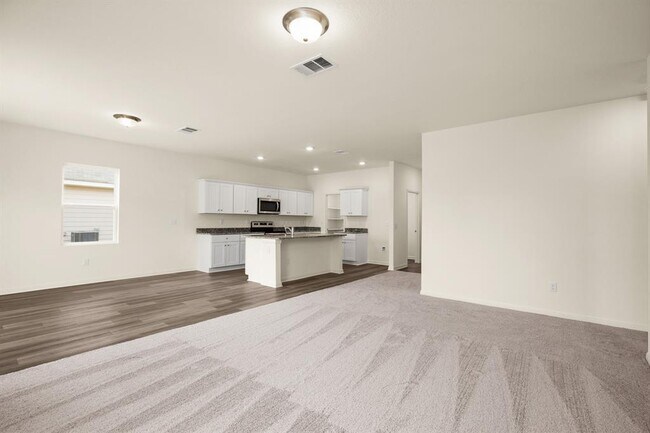 Building Photo - 14501 John Marshall Bend