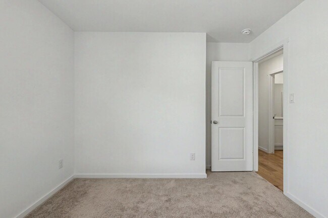 Building Photo - 10944 SW 25th St