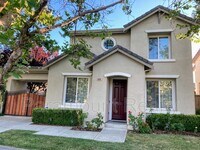 Building Photo - 5608 N Dublin Ranch Dr