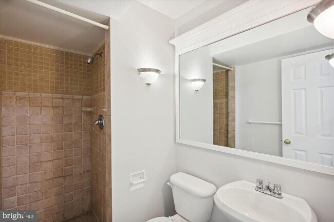 Building Photo - 13029 Cherry Bend Terrace