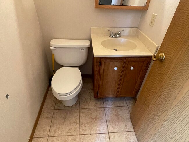 Building Photo - 125 Landing Gear Dr