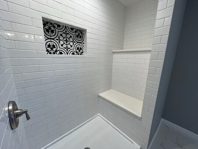 Building Photo - 415-417 Chestnut