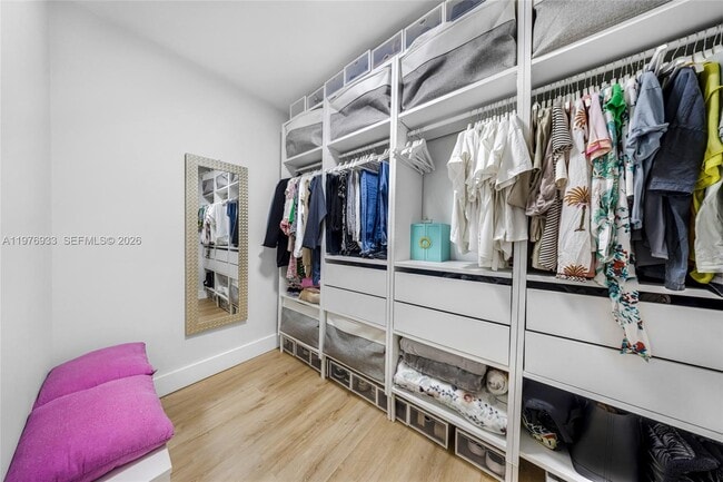 Building Photo - 130 S Cypress Rd