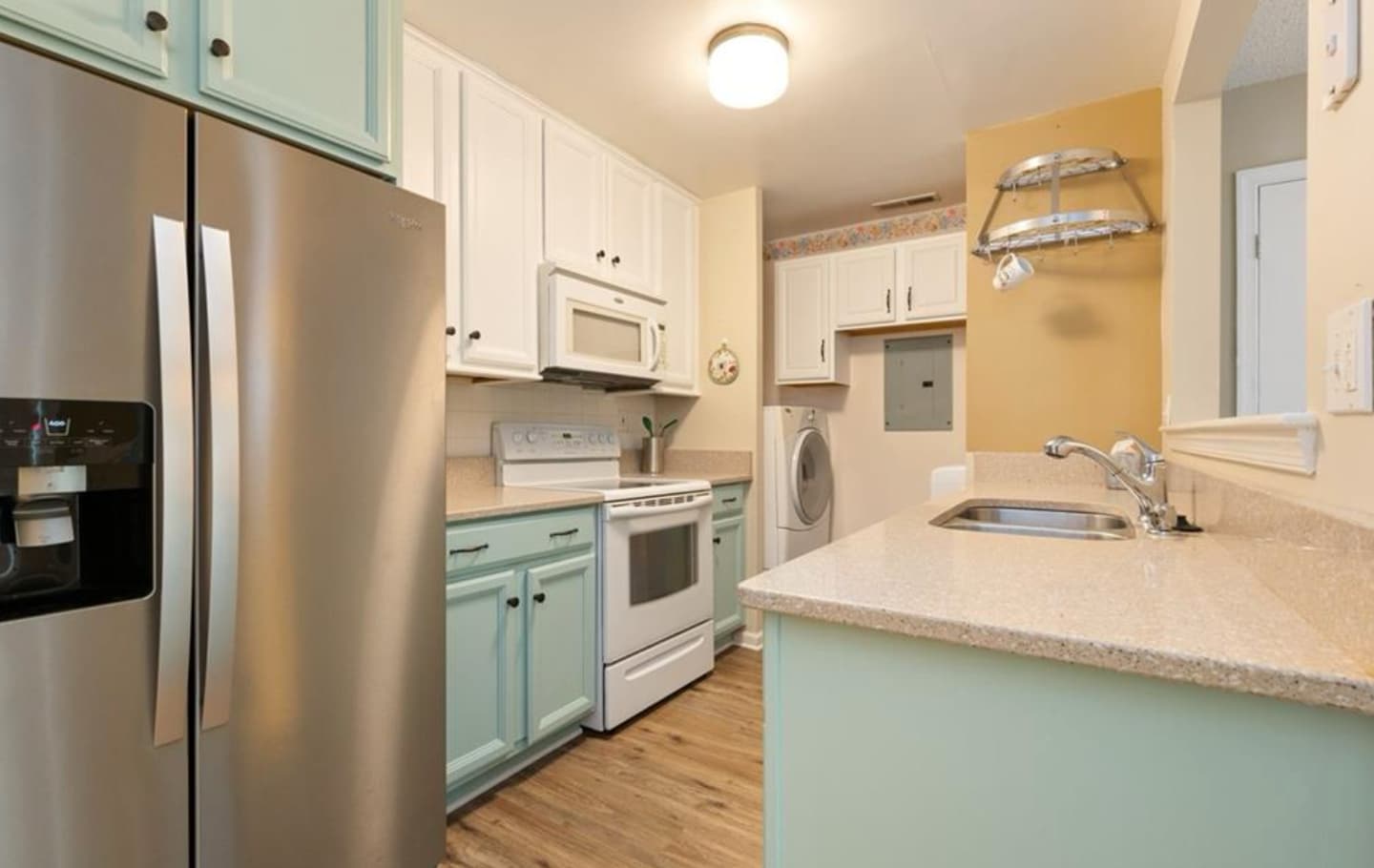 Building Photo - 4520 Shallowford Cir