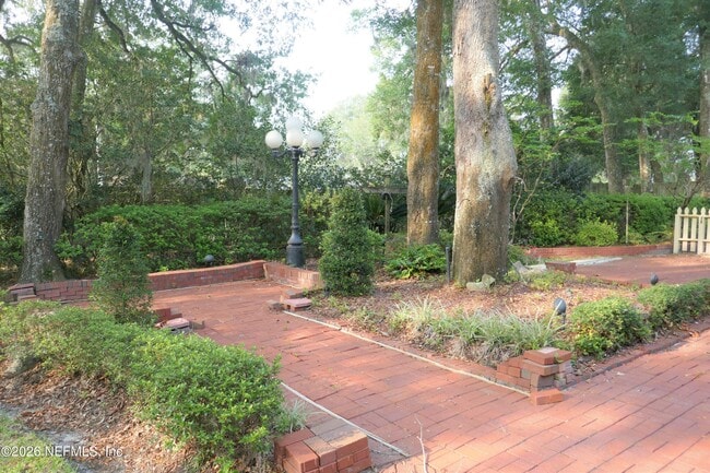 Building Photo - 10996 Raley Creek Dr S