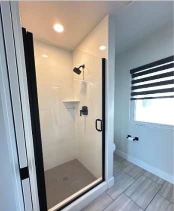 Building Photo - 1514 W River St