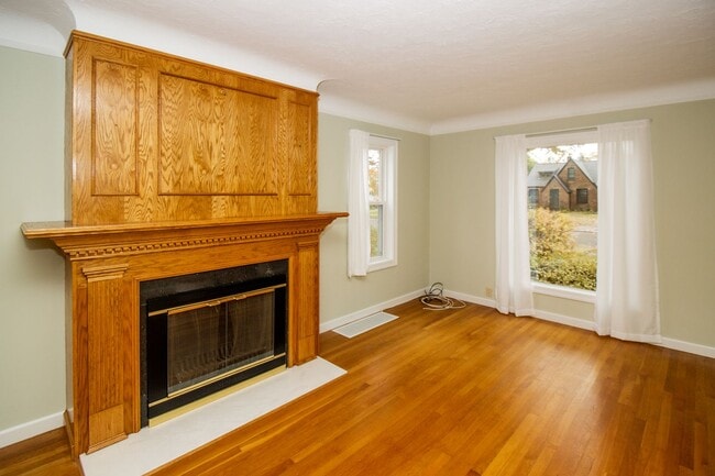 Building Photo - 20040 Bonnie Bank Blvd