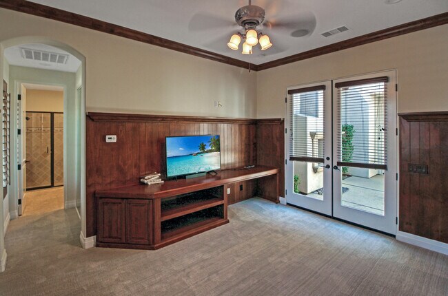 Building Photo - 81075 Giacomo Way