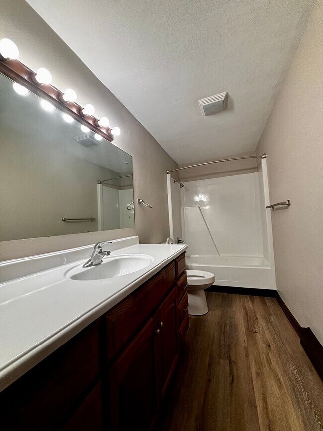 Building Photo - Townhome Living Done Right in West Milton: 2 Bedrooms, 1.5 Baths, Zero Hassle