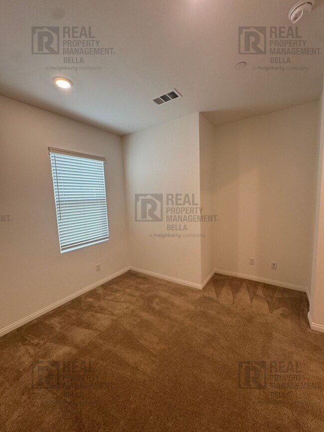 Building Photo - Modern Living in Menifee – 3 Bedrooms + De...