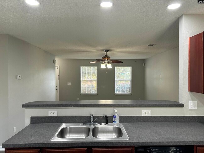 Building Photo - 218 Cogburn Rd