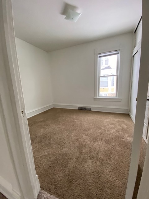 1st Floor Bedroom - 404 Caroline St