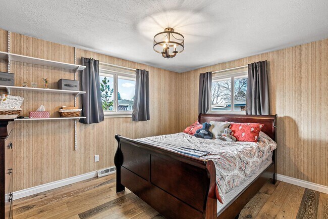 Building Photo - Great Location in Lakewood!