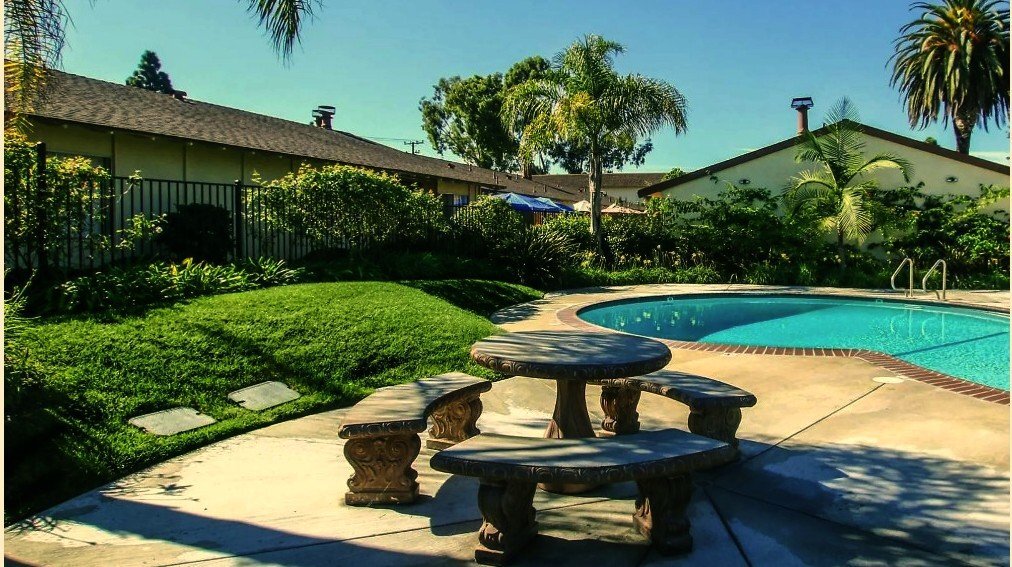 Building Photo - 4901 Heil Ave