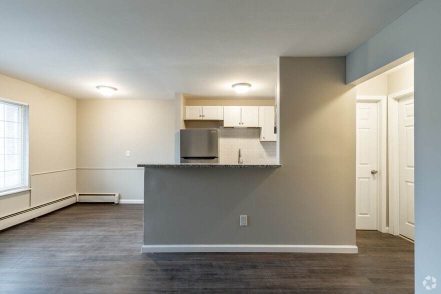 Melvindale Square 17250 Raupp St Melvindale MI 48122 Apartment Finder