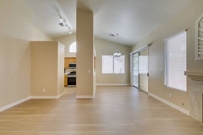 Building Photo - SW BEAUTY*2 BEDROOMS*OPEN FLOORPLAN*COMMUNITY POOL, GATED*CHECK THIS HOME OUT TODAY!