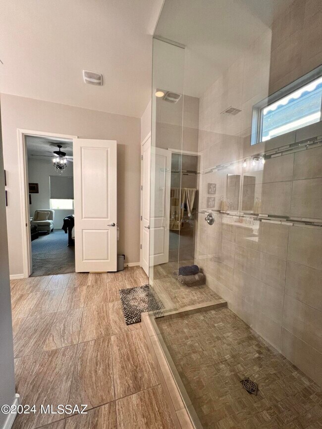 Building Photo - 13289 N Rainbow Cactus Ct