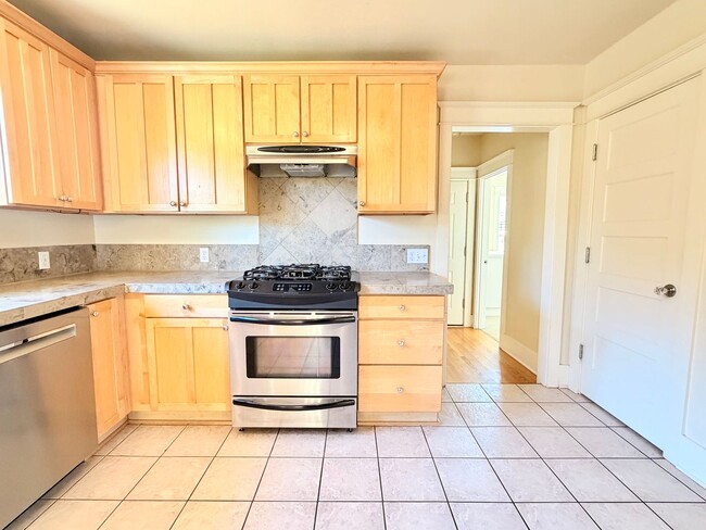 Building Photo - 2 Weeks Free! Charming Craftsman with Solar Savings, Hardwood Floors, and Private Backyard - Move...