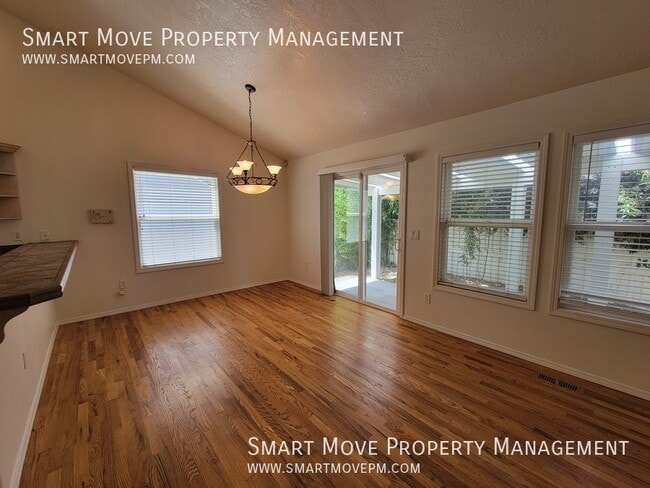 Building Photo - 9978 W Sleepy Hollow Ln