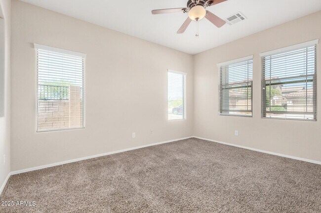 Building Photo - 22181 W Devin Dr