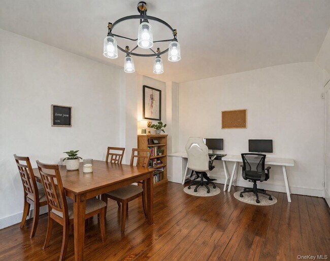 Building Photo - 93 West St