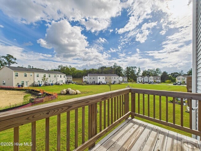 Building Photo - 2709 Chert Ln